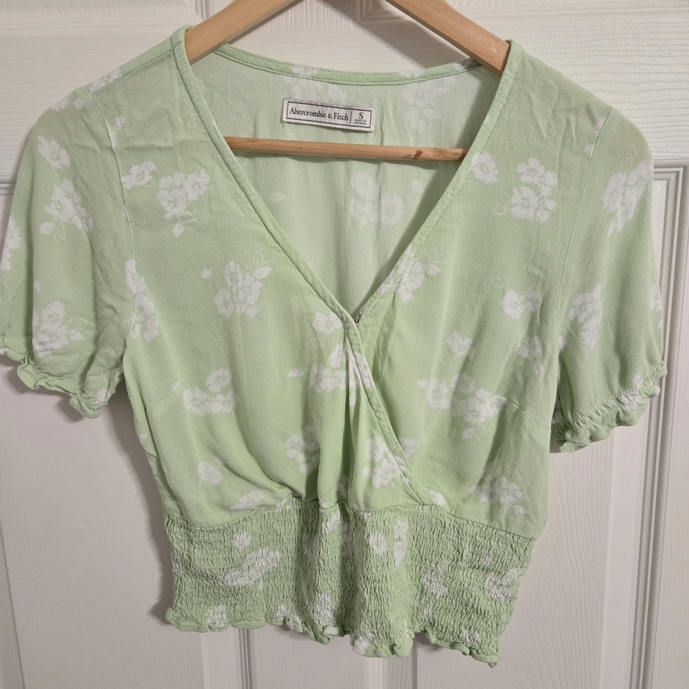 Abercrombie & Fitch Green And White Floral Women's Crop Top Size Small